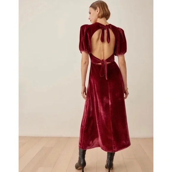 Reformation Livia Velvet dress - Picture 4 of 10